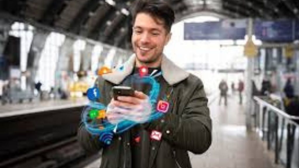 Luther Social Media Maven Driving Keezy.co to Success Luther Social Media Maven Driving Keezy.co to Success