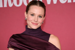 Kristen Bell’s Career, From Broadway to Hollywood Stardom Kristen Bell’s Career: Rise from Broadway to Hollywood